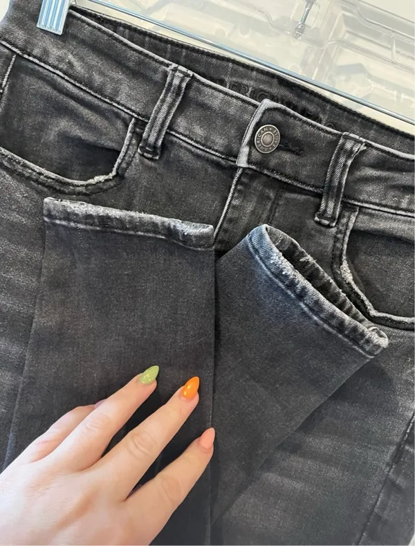 American Eagle NWOT Next Level Stretch Highest Rise Black Jegging Size 4 - Image 3