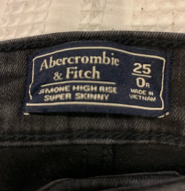 Abercrombie Simone High Rise Super Skinny Jeans - Image 4