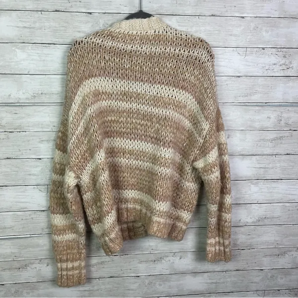 American Eagle Striped Cardigan Size Large - Image 3