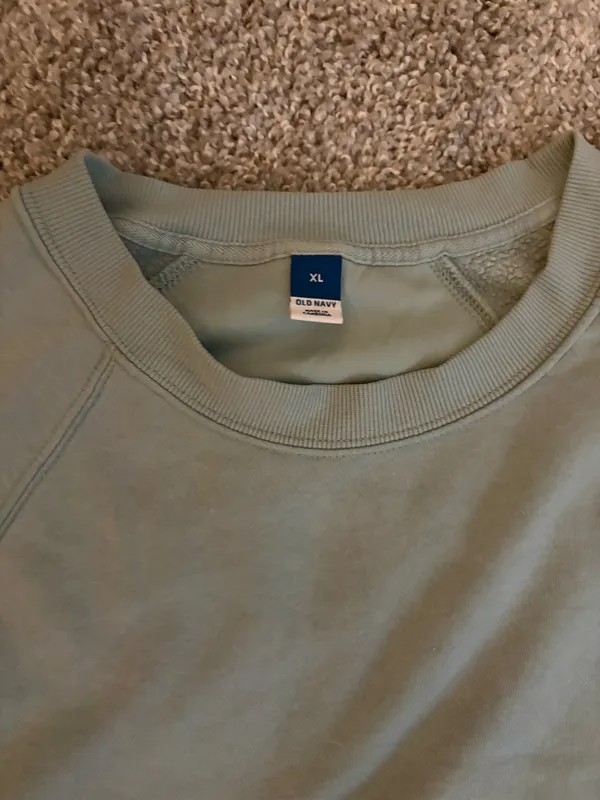 Old Navy Crewneck - Image 2