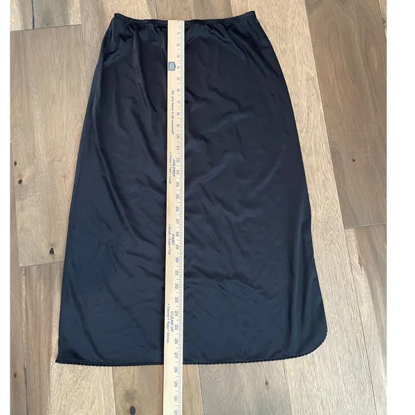 Black Ball Long Skirt Slip – Size M – Elastic Waist - Image 4