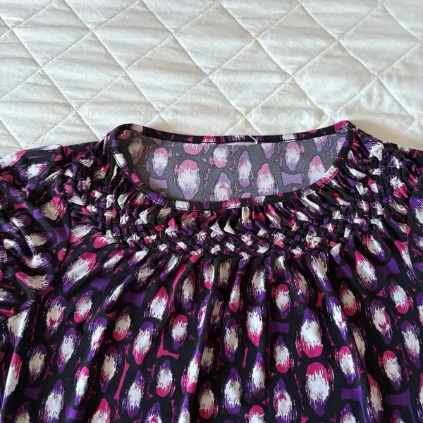 Womens Size Medium Purple Short Sleeve Blouse‎ Peasant Officecore Corporate Goth - Image 3