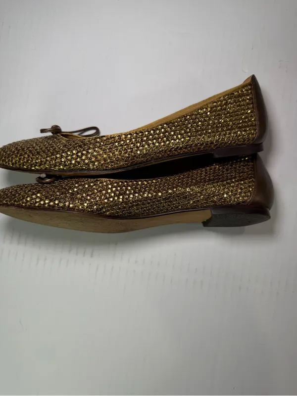 Stuart Weitzman Gold Sequin Ballet Flats with Bow - Image 5