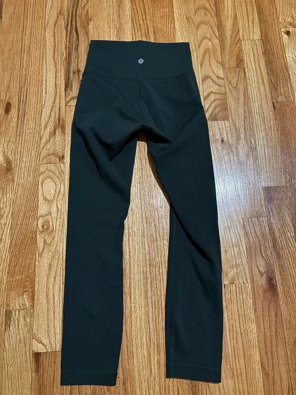 Lululemon Align High-Rise Cropped 23” Leggings – Size 2 (Like New) - Image 2