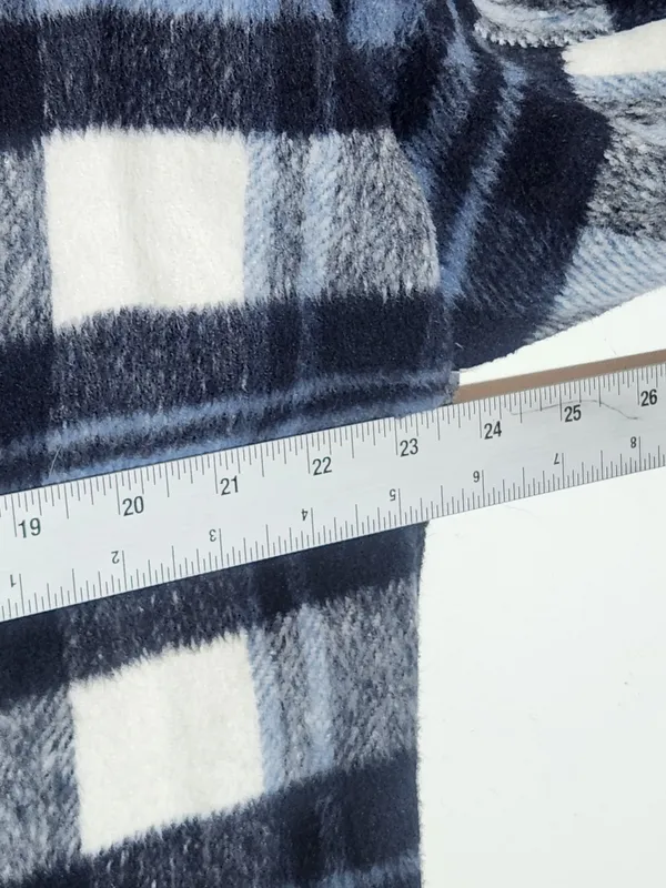 Ci Sono Blue and White Plaid Cropped Shacket with Gray Hoodie Size Large - Image 6