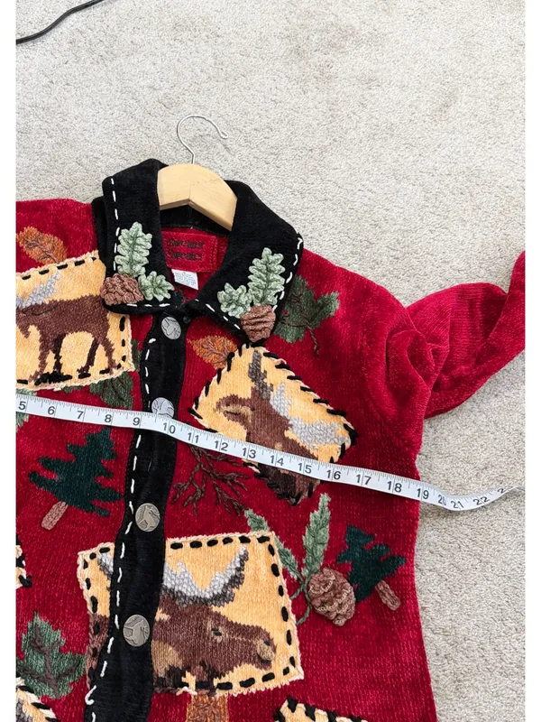 Sweater Sweater Women’s Whimsical Wildlife Patches Knit Cardigan in Red S - Image 8