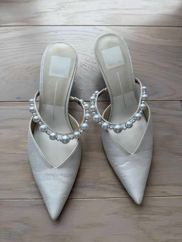 Kanika Pearl Mid Heels Vanilla Pearls White Size 6.5 - Image 2
