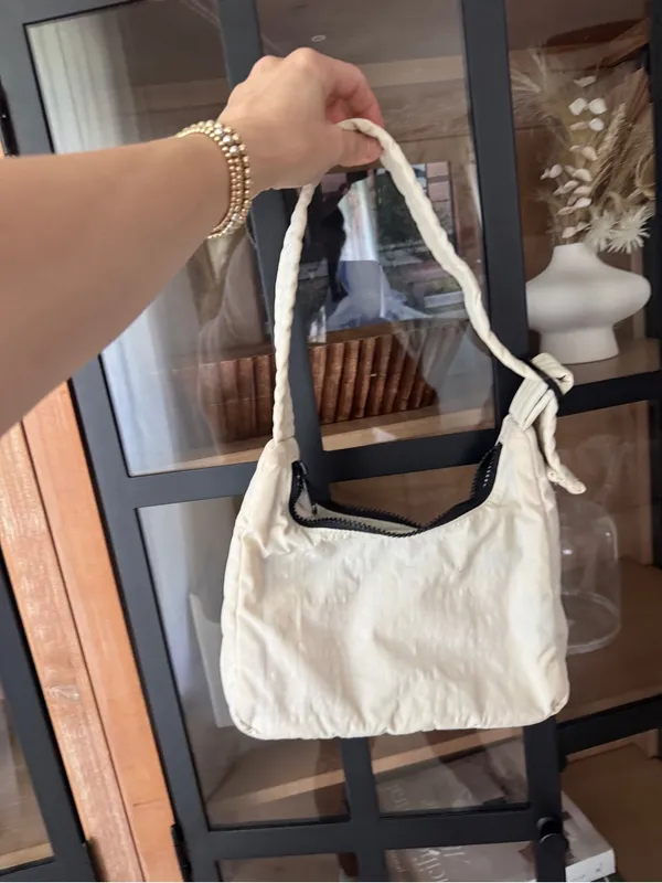 BAGGU Mini shoulder bag nylon ivory cream balck zipper adjustable - Image 10