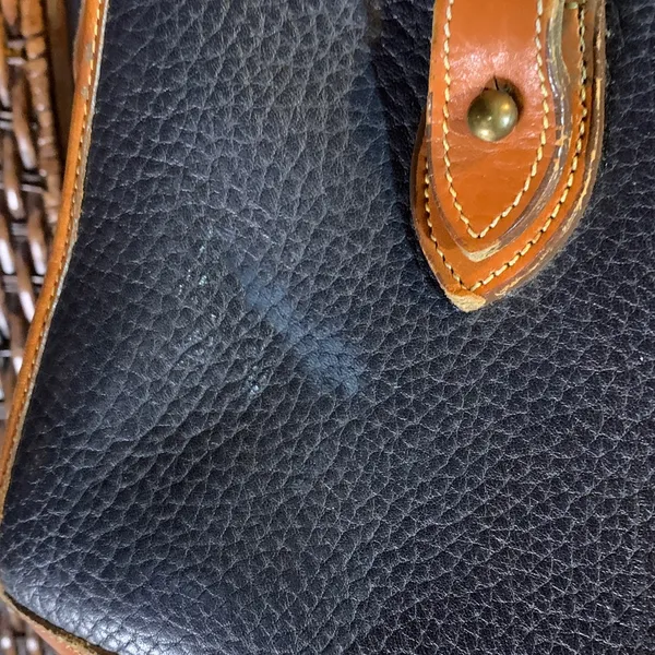 Vintage Dooney & Bourke Leather Purse - Image 5