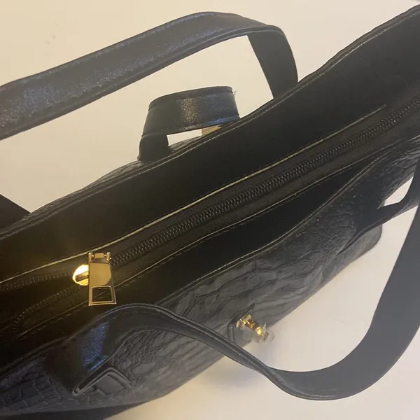 Crocodile embossed Bag set Black - Image 10