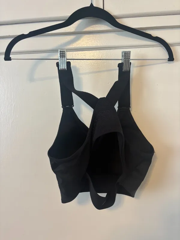 Black Sports Bra LSKD - Image 2