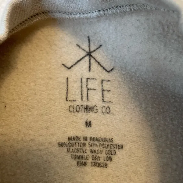 LIFE CLOTHING CO. Be a Kind Human Graphic Pullover Crewneck Sweatshirt Size M - Image 5