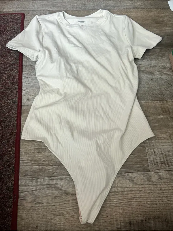 Girlfriend Collective Cream Ribbed Short-Sleeve Bodysuit - Image 4