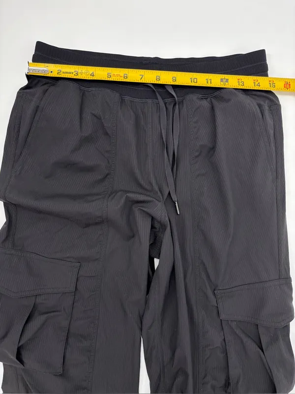 (E-576) lululemon athletica Black Cargo Joggers with Drawstring Waist - Image 8