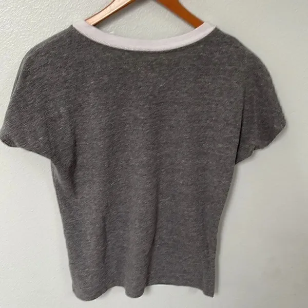 Washington State University League V-neck T-shirt. Size Small. - Image 2