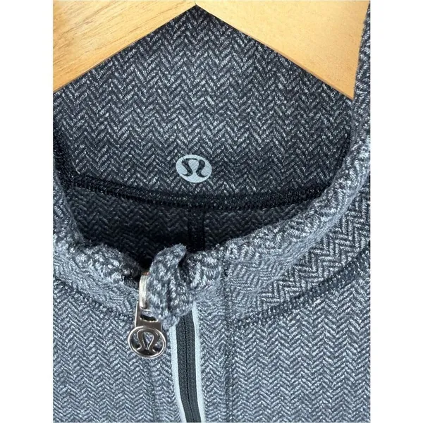 Lululemon run U-Turn black heathered coal quarter zip pullover women’s S - Image 2