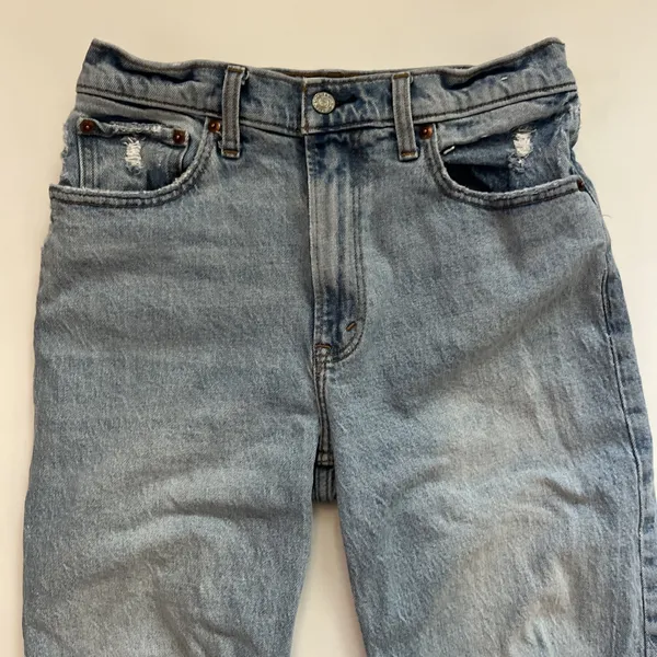 Abercrombie Fitch High Rise 90s Relaxed Jeans 28 / 6R - Image 2