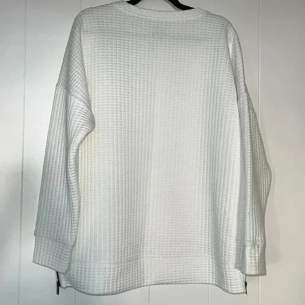 Buckle Black Womens White Waffle Grid Sweatshirt G11 - Image 2