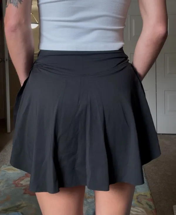 Halara Black Tennis Skort - Image 4