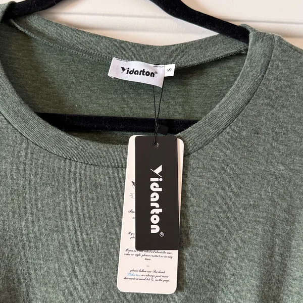 Green Long Sleeve Women's Top - Image 2