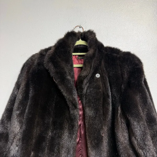 Black Faux Fur Vintage Jacket Sz M - Image 3
