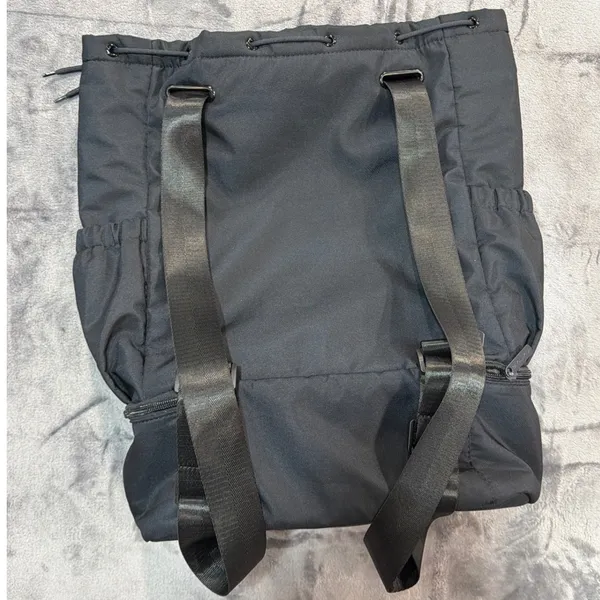 Beyond Yoga Drawstring Backpack Womens Black Nylon Gym Travel Bag OS - Image 2