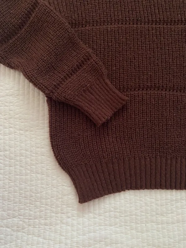 Brown mockneck knit sweater Size M - Image 4
