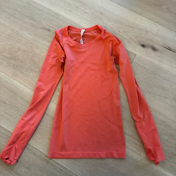 Lululemon Swiftly Tech Long Sleeve 2.0 Warm Coral - Image 3