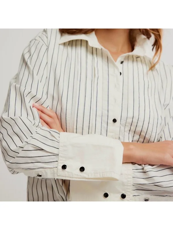 Free People We the Free After Hours Stripe Oversized 1/4 Button Down Top size xs - Image 3
