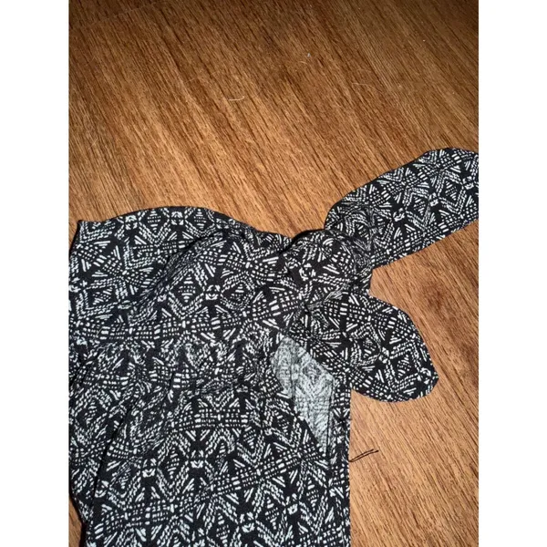 Lulus Black‎ White Geometric Print Halter Jumpsuit Open Back Tie Ankle Small - Image 4