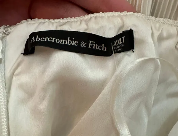 Abercrombie Pleated Midi Dress - Image 6