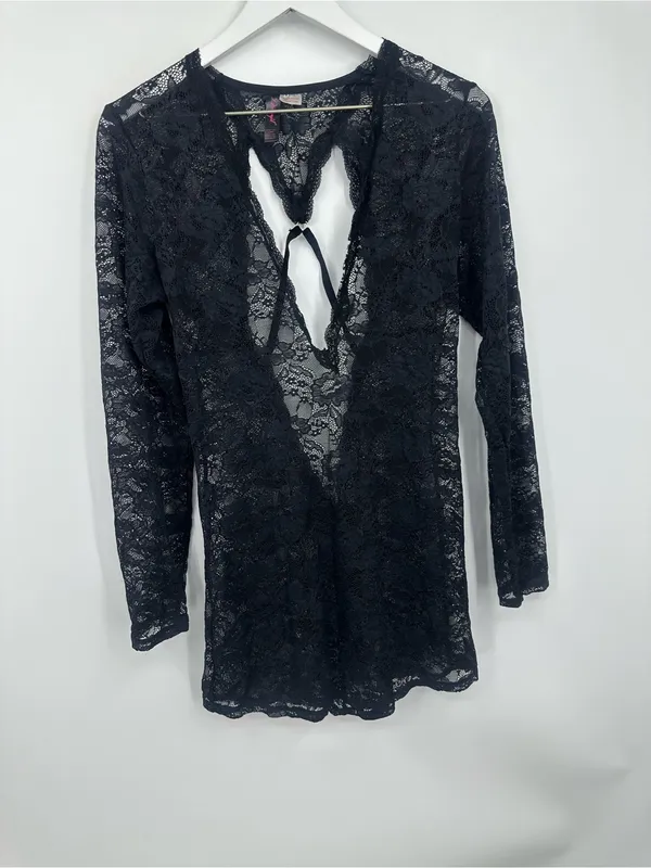 Vintage Y2K Black Lace V Neck Long Sleeve Shirt Size XL Whimsical Dark Romance - Image 9