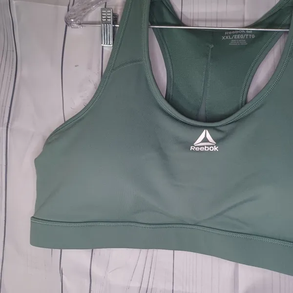 Reebok Sports Bra NWT - Image 5