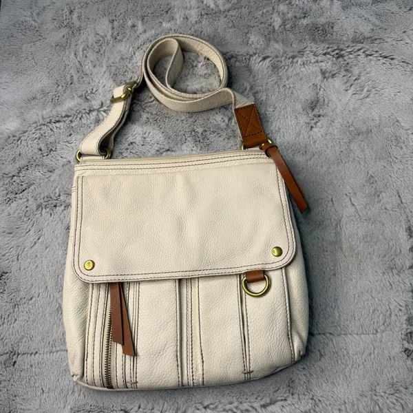 Fossil Cream Pebbled Leather Crossbody Bag Organizer Purse Off White - Image 14