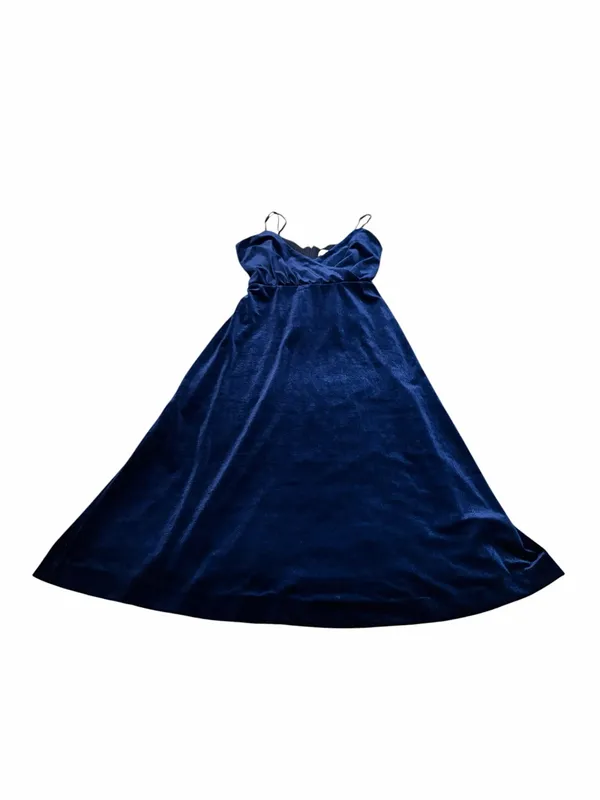 ALI & JAY blue velvet midi dress - Image 2
