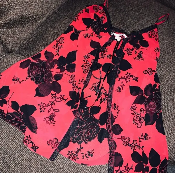 Victoria's Secret lingerie nightgown - Image 2