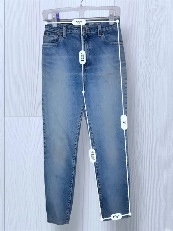 LEVI’S 550 Women’s Relaxed Fit Tapered Leg Jeans - Light Wash Vintage Denim - Image 8