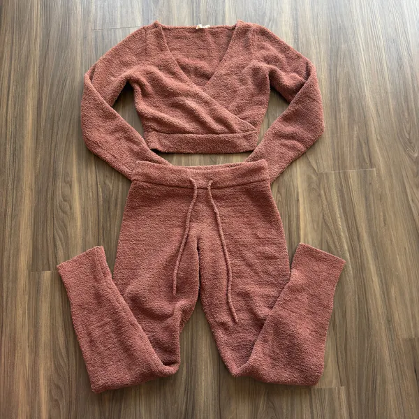 Daily Practice Anthropologie Matching Set - Image 2