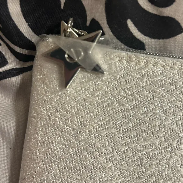 Dior make up bag - Image 3