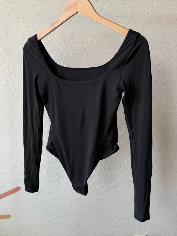 Lululemon Wundermost Ultra-Soft Nulu Square-Neck Long-Sleeve Bodysuit - Image 4