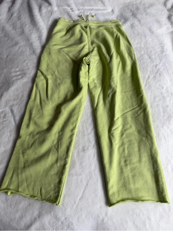 Cream Yoga Phoenix Cropped Straight-Cut Sweatpants Size Small - Image 6