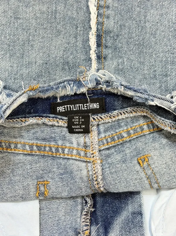 PrettyLittleThing Frayed Vintage Wash Denim Mini Skirt Womens 2 XS - Image 6