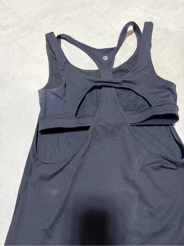 Lululemon Black Tank Top with built in sports bra 8 - Image 5
