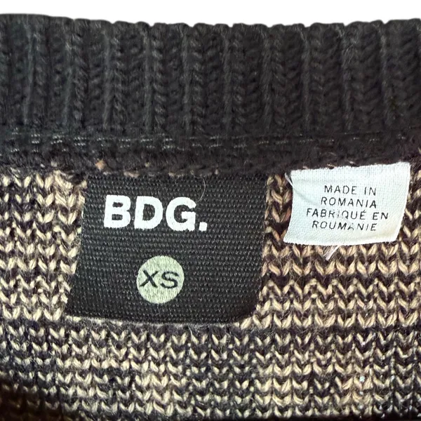 Urban Outfitters BDG Aztec Print Oversized Sweater‎ Sz XS - Image 6