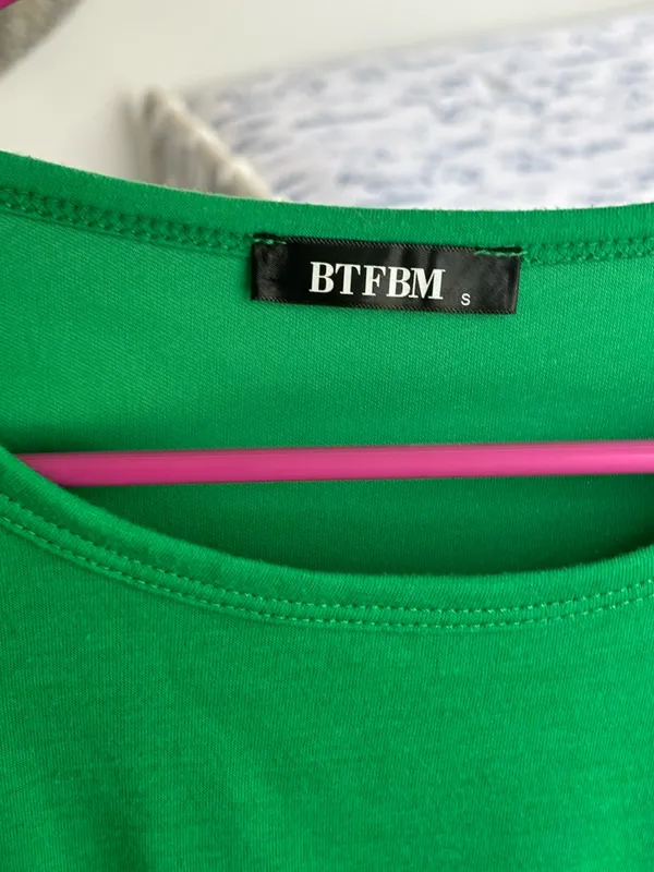 Green mini dress with ruched detail - Image 3