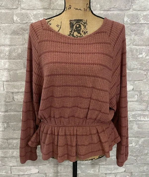 Buckle En Creme Striped Waffle Knit Peplum Top - Image 2