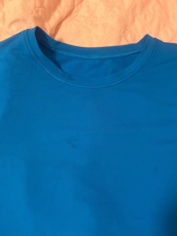 Lululemon shirt - Image 2