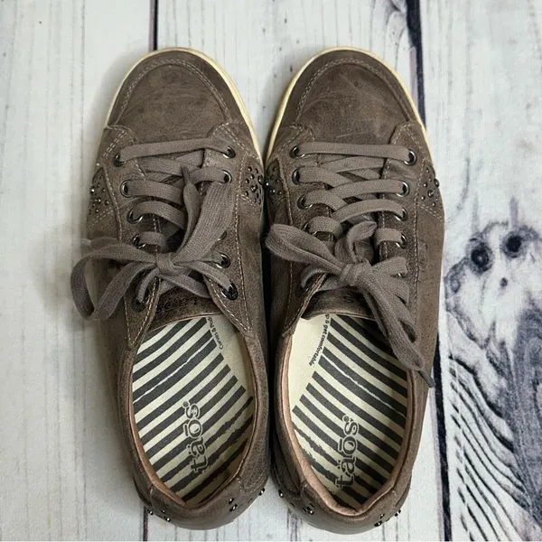 Taos Feedom Shoes Sneakers Womens 7.5 Brown‎ Studded Leather Walking Fre-12810 - Image 8