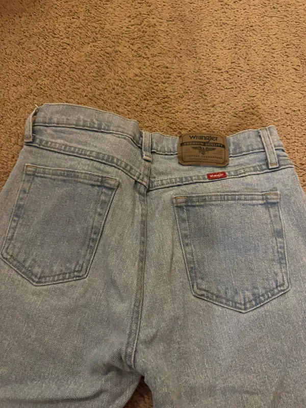 Wrangler Light Wash Jeans Straight - Image 5