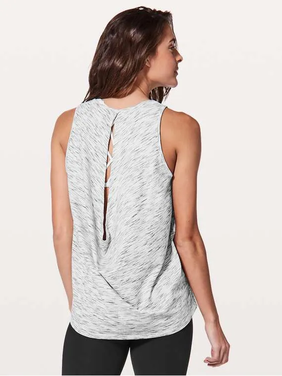 Lululemon Low Key Tank in Tiger Space Dye Gray White Open Back Size M / L - Image 2